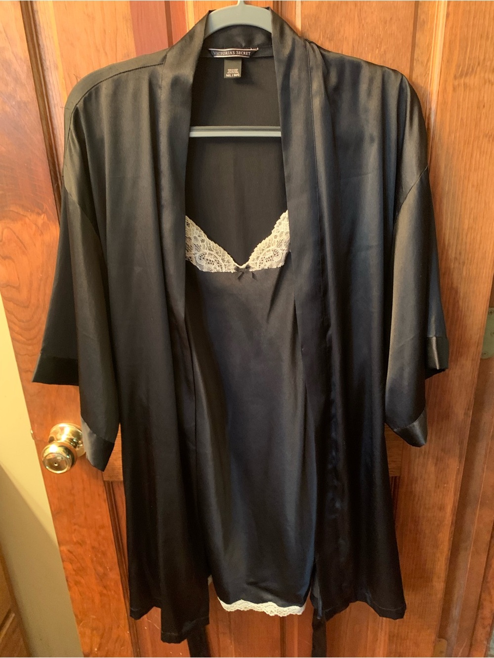 VICTORIA’S SECRET, 2 pc. BLACK satin robe and night gown, robe size M/LG. BELT.